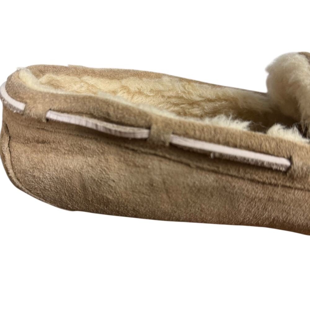 Ugg Dakota 5612 Suede Shearling Lined Leather Loafers Slippers Casual Shoes sz 8 - Picture 3 of 16